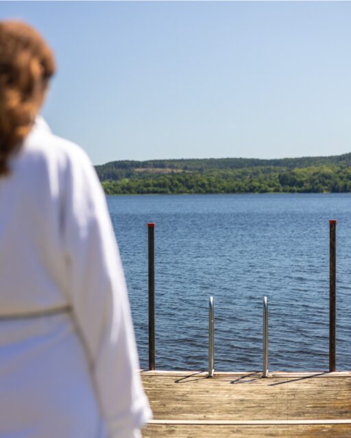 Förläng sommarkänslan med ett sista minuten, erbjudande! Njut av en avkopplande spaövernattning för två i augusti, från endast 1 298:- 🧖‍♀️✨

Njut av sensommarens lugn och varva ner i en harmonisk miljö. Tillsammans med någon du tycker om så väntar en stund av återhämtning, värme och välbefinnande.

Erbjudandet gäller utvalda dagar och begränsat antal rum.