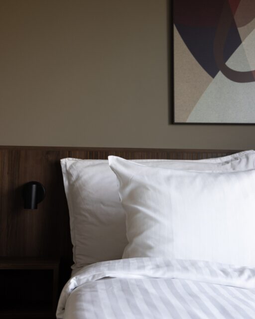 Våra nya hotellrum är klara! ✨

Nytt, stilrent och skapat för total avkoppling.
Boka din vistelse idag!