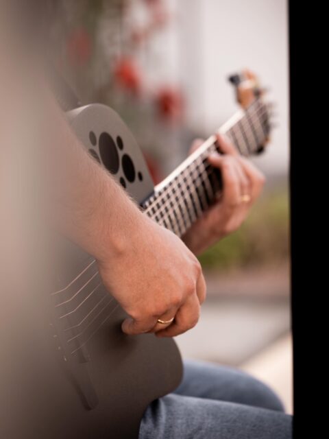 Trubadurkväll nu på torsdag! 🎶

Premiären i fredags blev en riktig succé, så nu gör vi om det igen!

Ta med familjen eller vännerna och njut av livemusik, god mat, något gott i glaset och en härlig sommarkväll hos oss. ✨

Boka din plats på hemsidan!